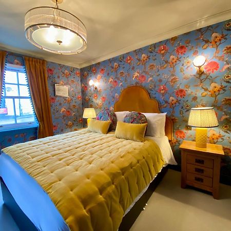 Hotel Roslyn House Tobermory Exterior foto